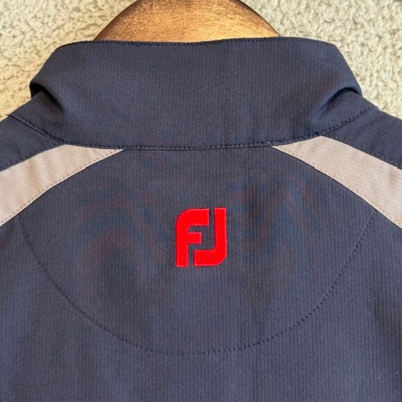 Footjoy Mens Windshirt Size M Golf Long Sleeves Pullover 1/4 Zip Windbreaker - P - Picture 8 of 15